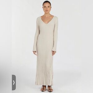 DISSH Ribbed Knit Maxi Dress